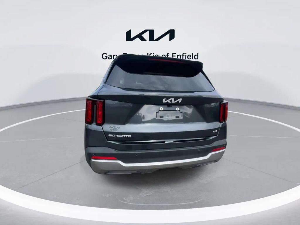 used 2024 Kia Sorento car, priced at $29,984