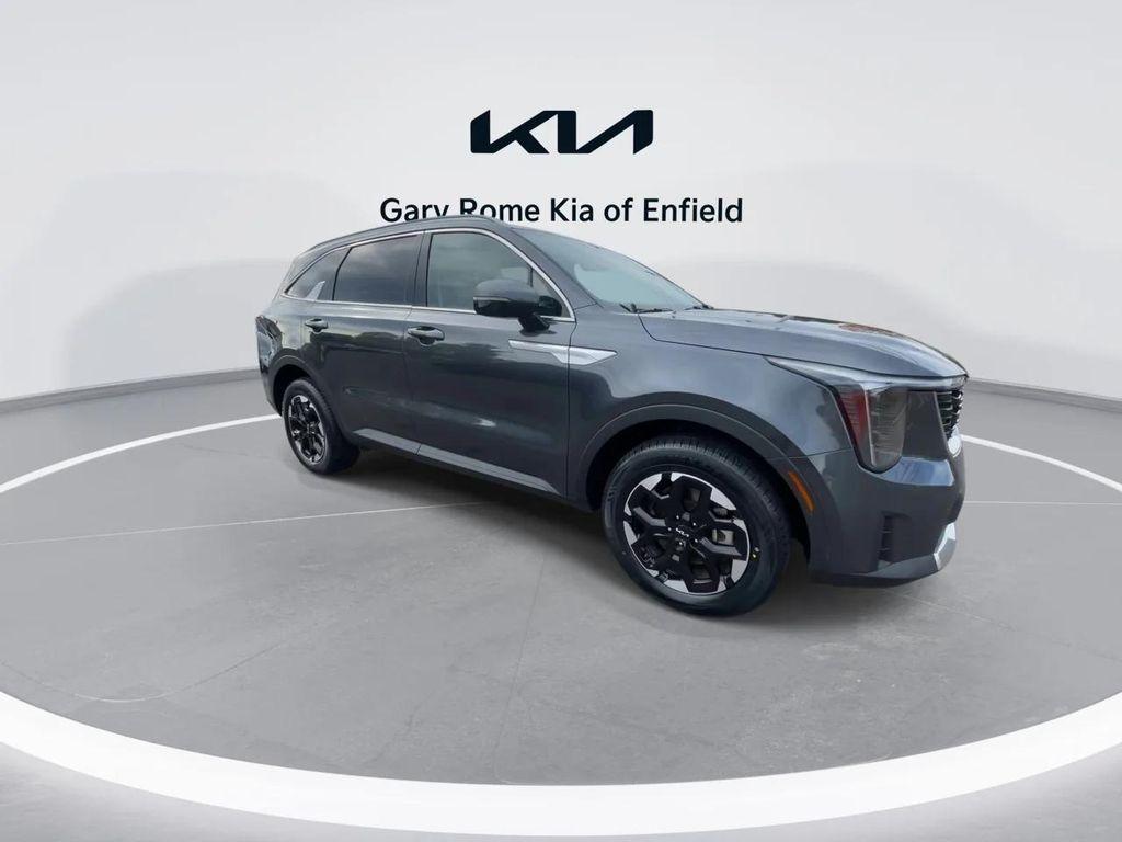 used 2024 Kia Sorento car, priced at $29,984