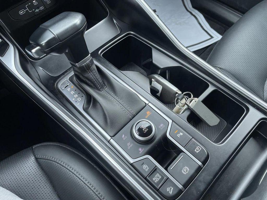 used 2024 Kia Sorento car, priced at $29,984