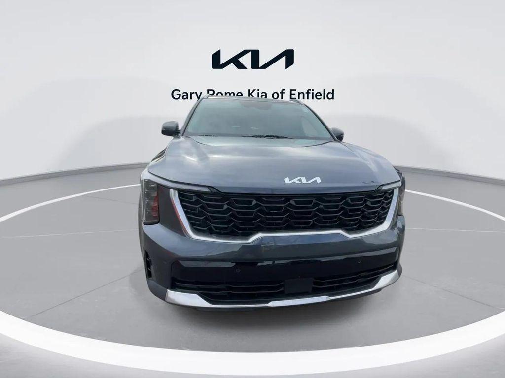 used 2024 Kia Sorento car, priced at $29,984