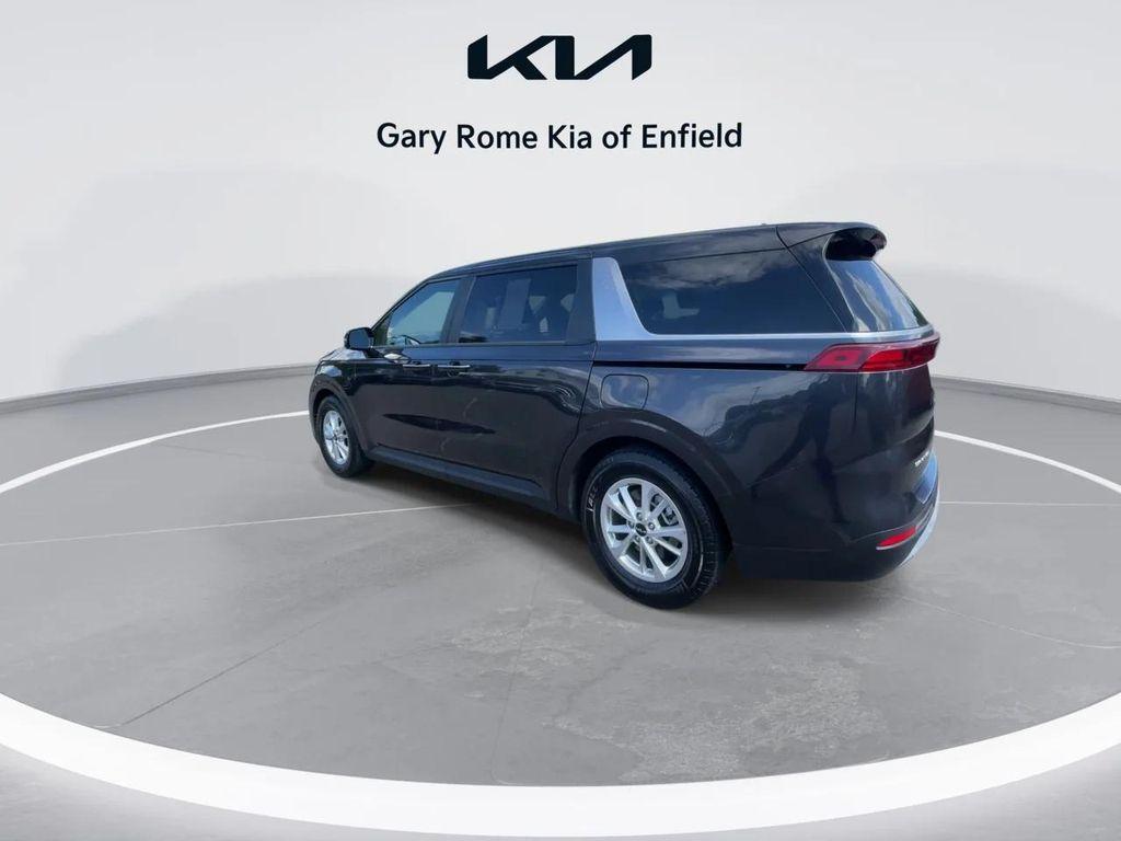 used 2024 Kia Carnival car, priced at $29,893
