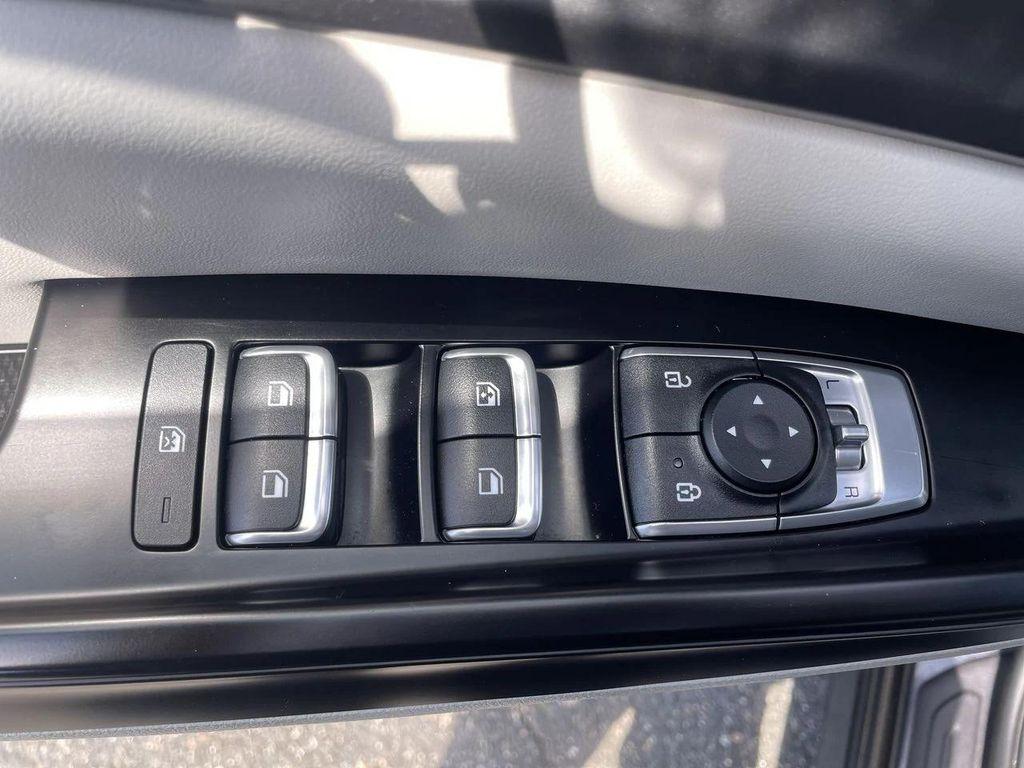 used 2024 Kia Carnival car, priced at $29,893