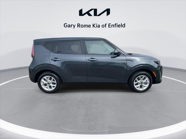 used 2025 Kia Soul car, priced at $20,471