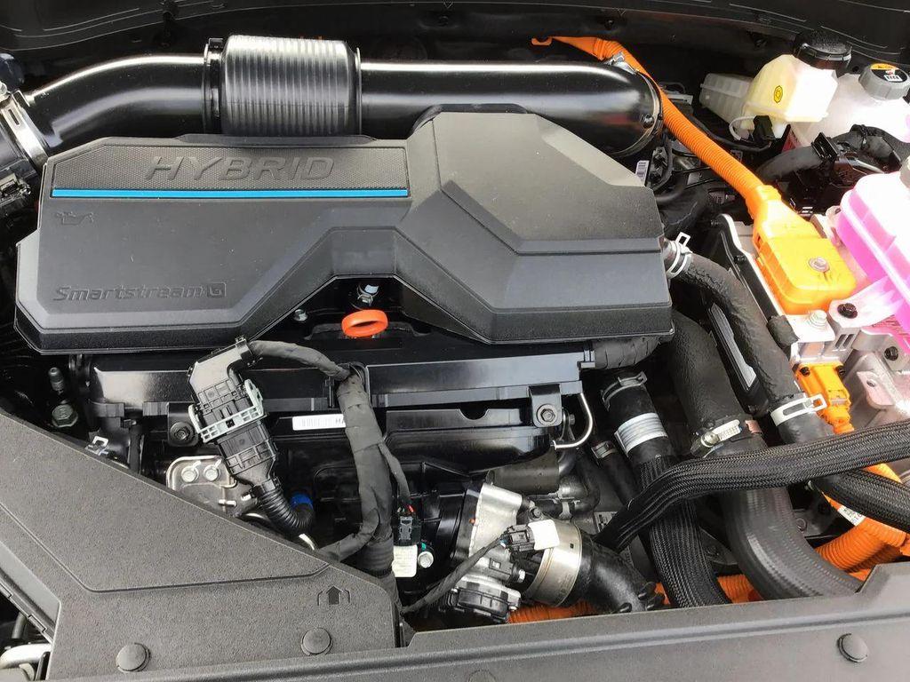 used 2023 Kia Sportage Hybrid car, priced at $27,983