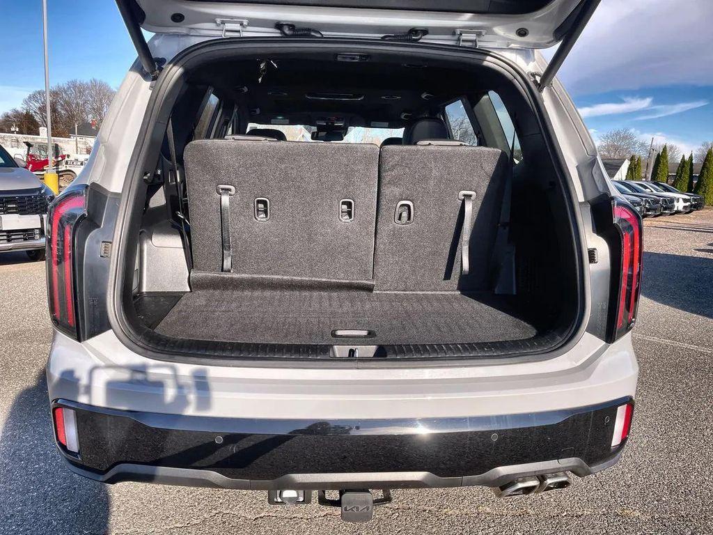 used 2024 Kia Telluride car, priced at $40,574