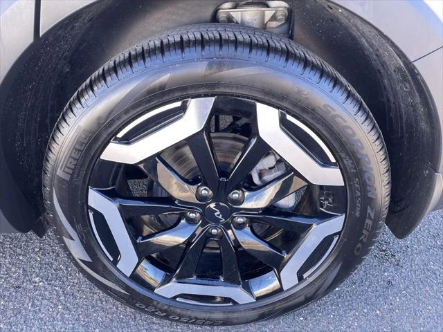 used 2024 Kia Telluride car, priced at $41,155