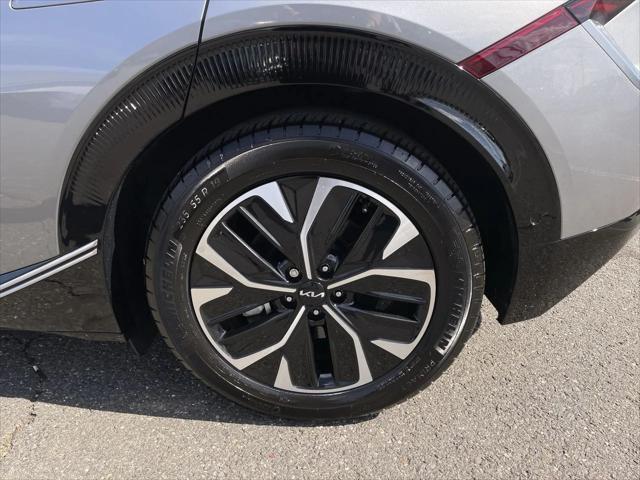 used 2022 Kia EV6 car, priced at $30,982