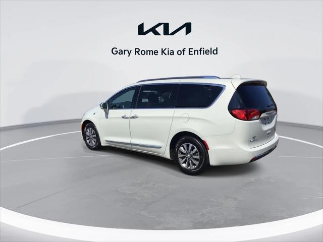 used 2020 Chrysler Pacifica Hybrid car, priced at $30,363