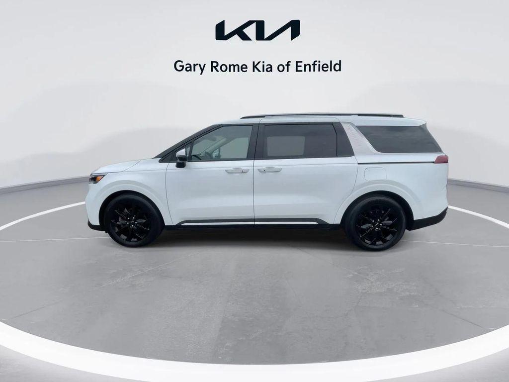 used 2024 Kia Carnival car, priced at $42,228
