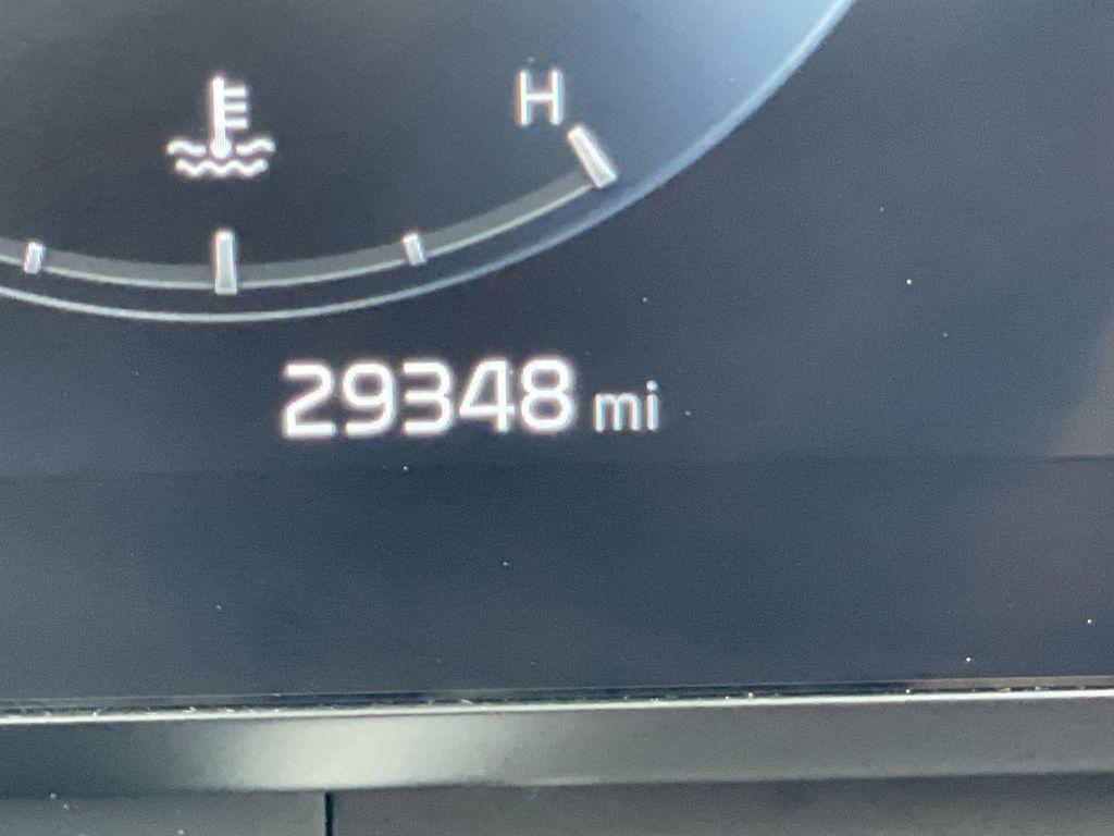 used 2024 Kia Carnival car, priced at $42,228