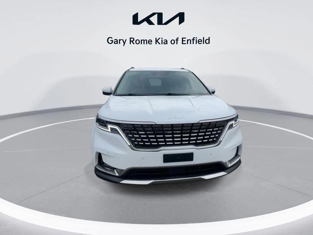 used 2024 Kia Carnival car, priced at $42,228