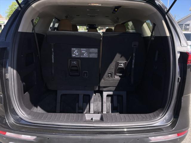 used 2022 Kia Carnival car, priced at $29,582