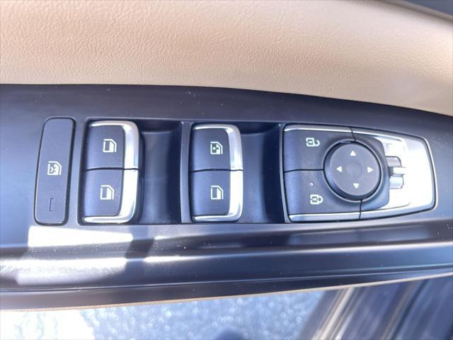 used 2022 Kia Carnival car, priced at $29,582