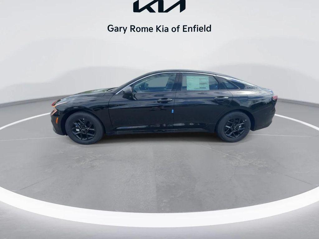 new 2025 Kia K5 car, priced at $28,550