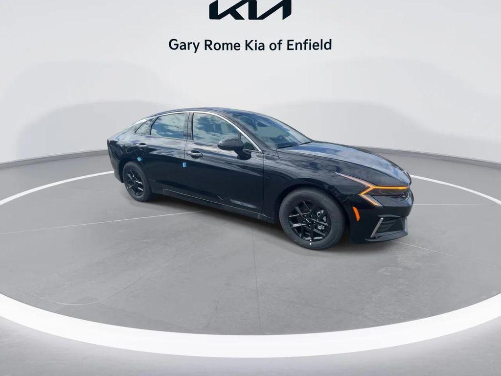 new 2025 Kia K5 car, priced at $28,550