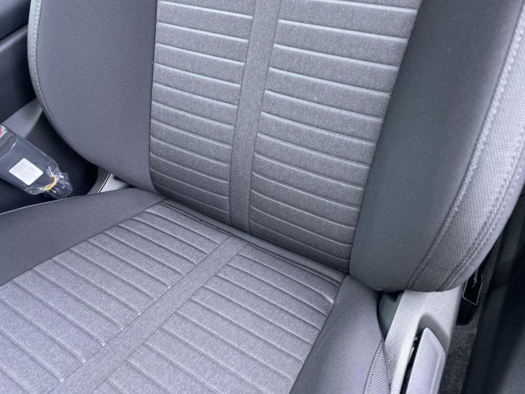 new 2025 Kia K5 car, priced at $28,550