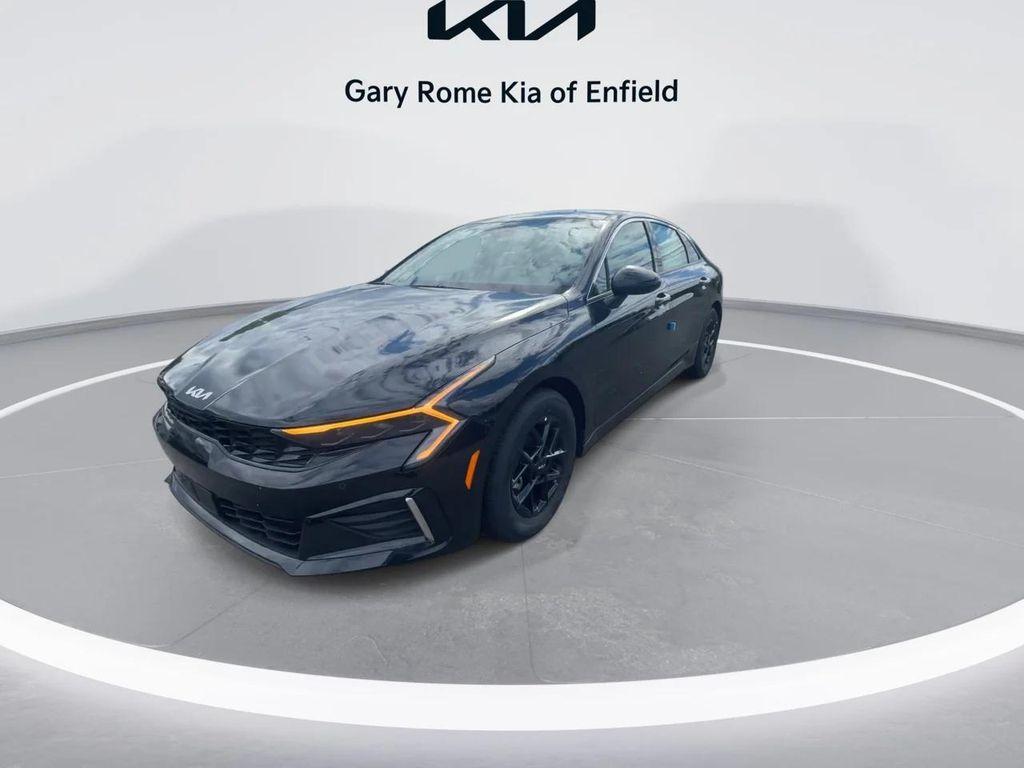new 2025 Kia K5 car, priced at $28,550