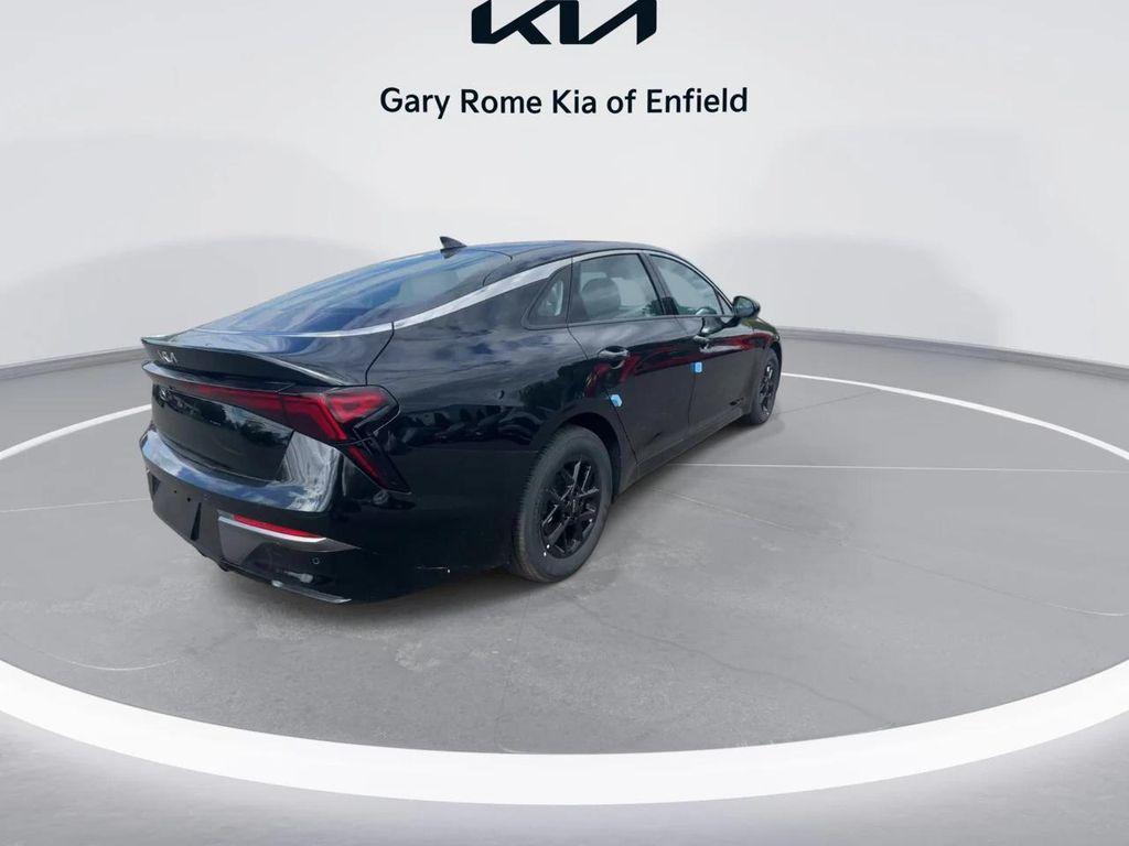 new 2025 Kia K5 car, priced at $28,550