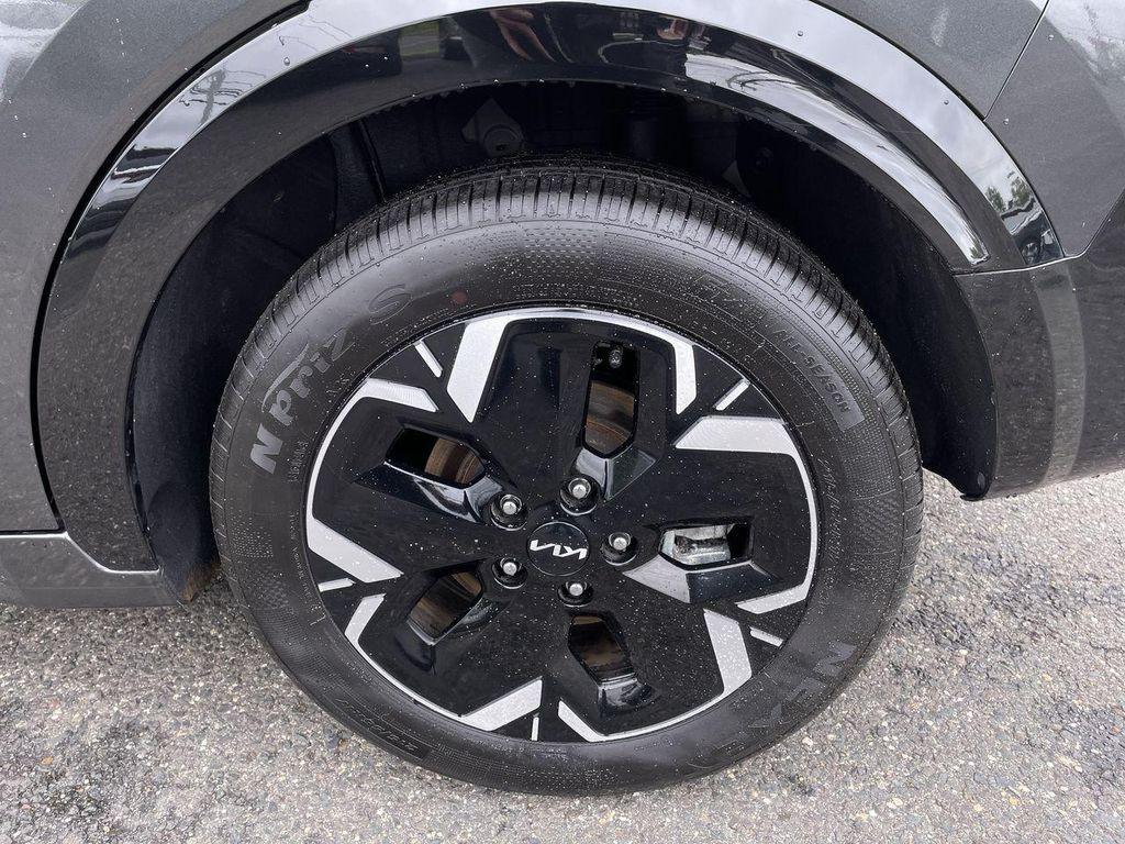 used 2024 Kia Niro EV car, priced at $23,757