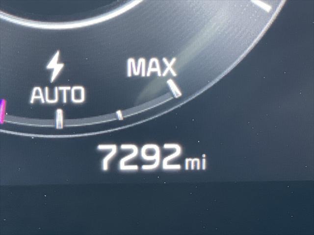 used 2024 Kia Niro EV car