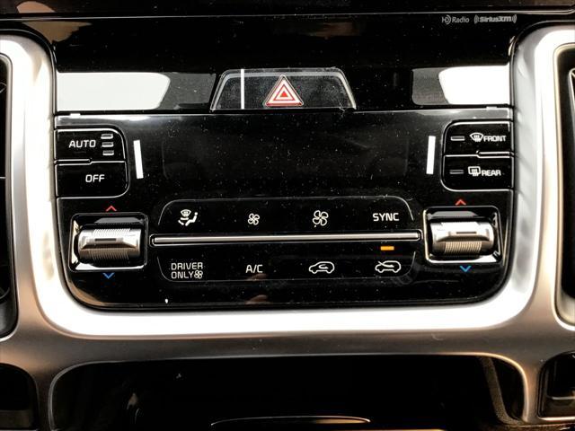 used 2023 Kia Sorento Hybrid car