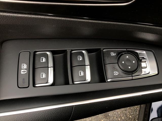 used 2023 Kia Sorento Hybrid car