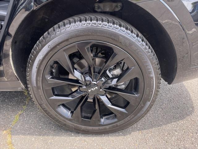 used 2022 Kia Sorento car, priced at $26,982
