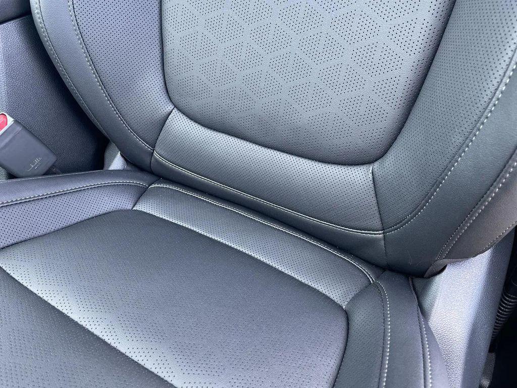 new 2025 Kia Seltos car, priced at $30,775