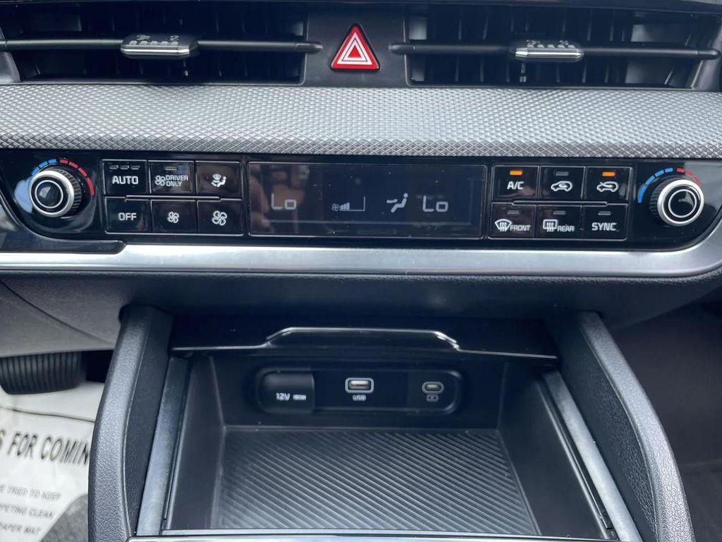 used 2023 Kia Sportage Hybrid car, priced at $26,129