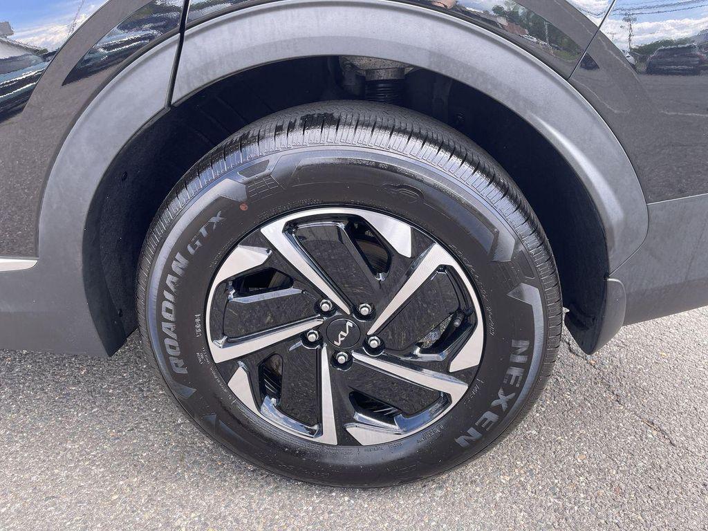 used 2023 Kia Sportage Hybrid car, priced at $26,129