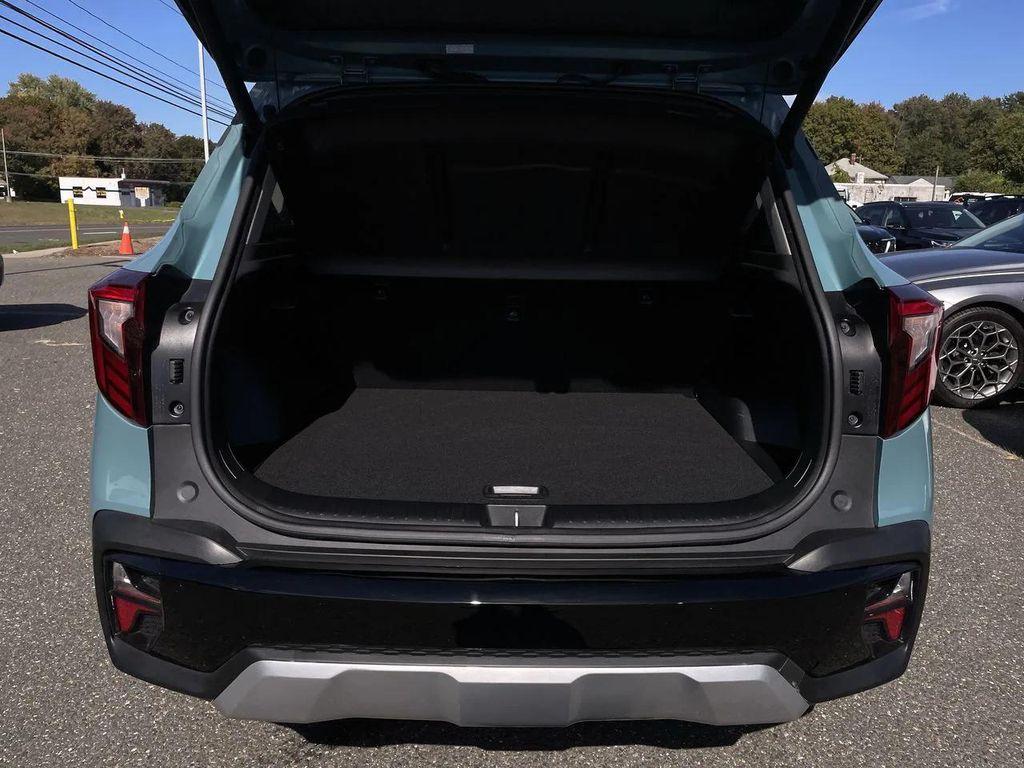 used 2025 Kia Seltos car, priced at $26,517