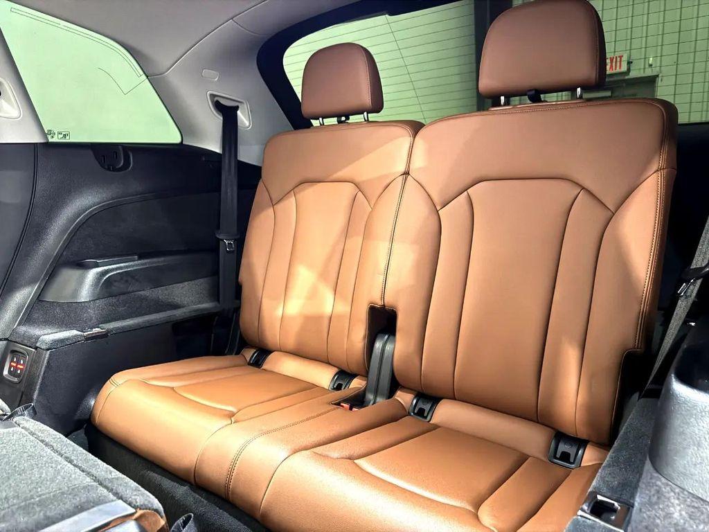 used 2021 Audi Q7 car, priced at $27,990