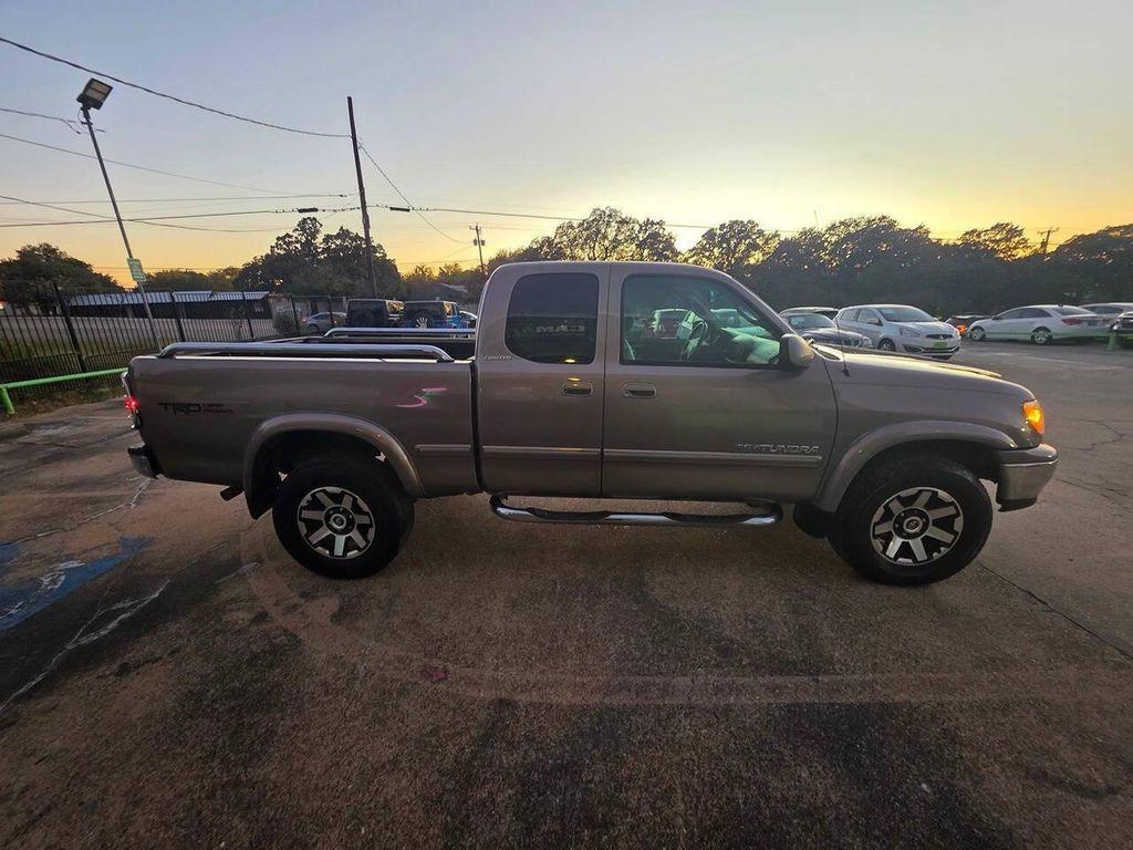 used 2000 Toyota Tundra car, priced at $11,998