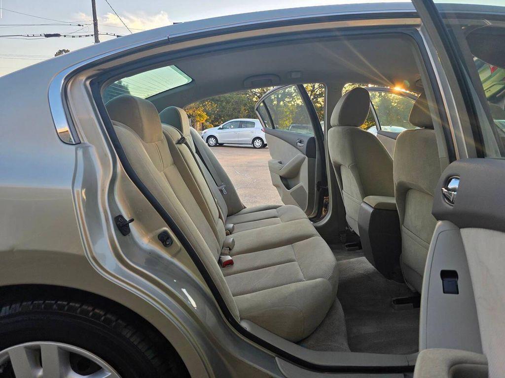 used 2009 Nissan Altima car, priced at $7,299