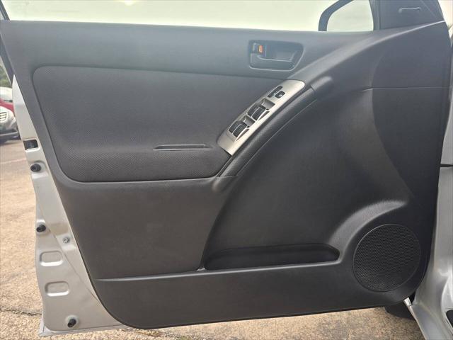 used 2007 Toyota Matrix car, priced at $7,299