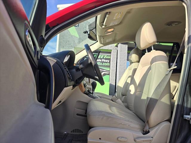 used 2007 Saturn Vue car, priced at $7,998