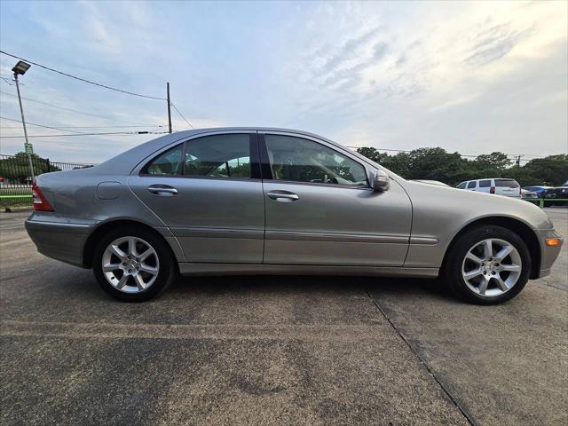 used 2007 Mercedes-Benz C-Class car, priced at $9,499