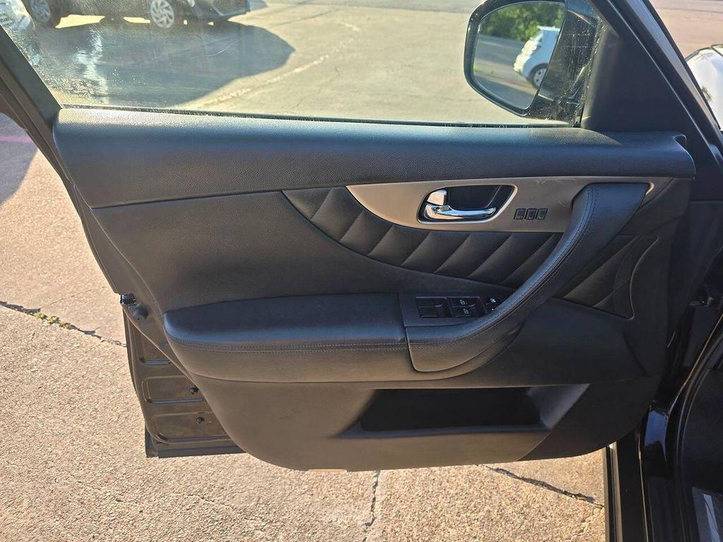 used 2015 INFINITI QX70 car, priced at $11,499
