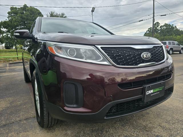 used 2014 Kia Sorento car, priced at $9,198