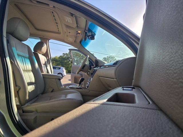 used 2005 Ford Five Hundred car, priced at $7,998