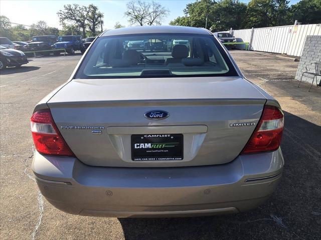 used 2005 Ford Five Hundred car, priced at $7,998