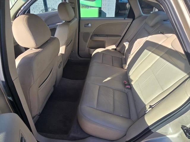 used 2005 Ford Five Hundred car, priced at $7,998