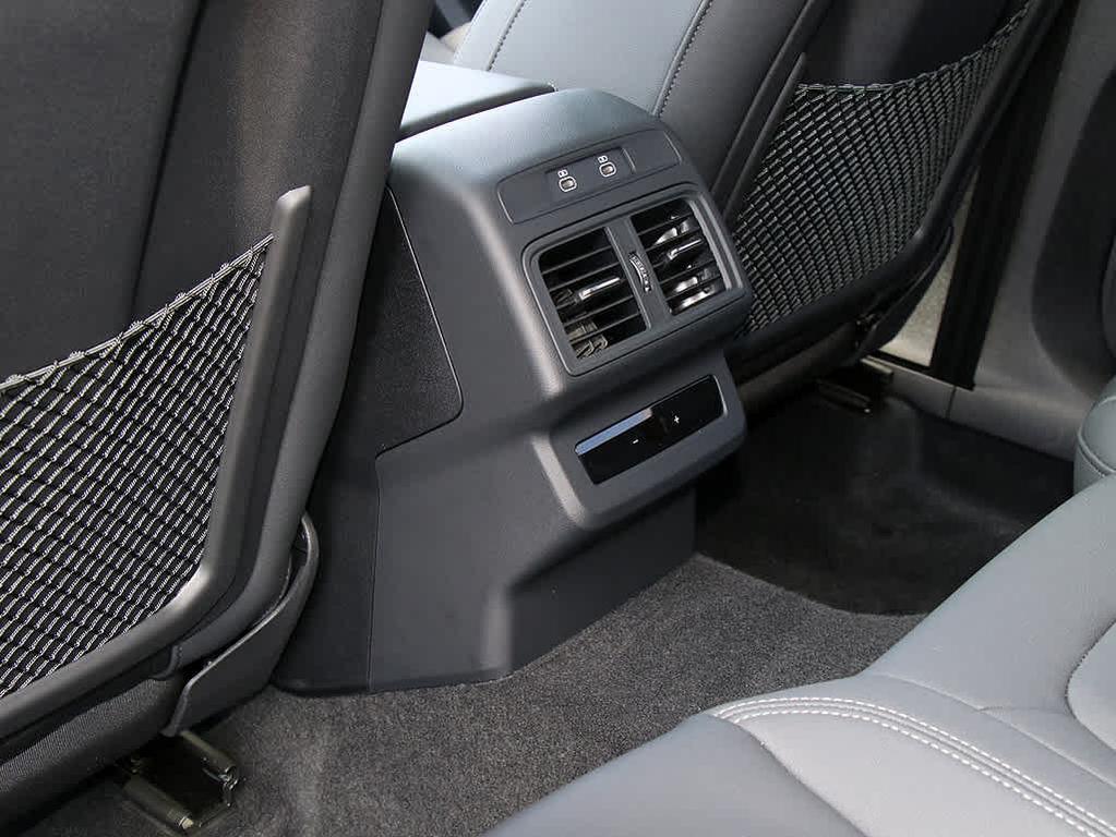 new 2025 Audi Q5 Sportback car, priced at $60,680