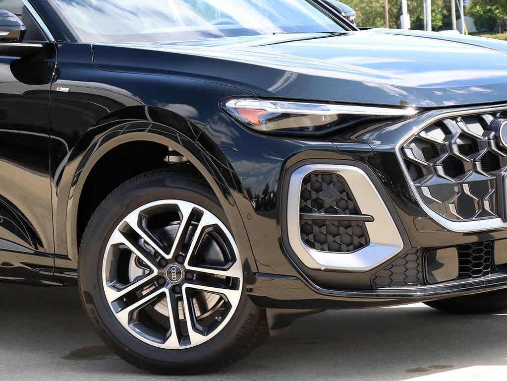 new 2025 Audi Q5 Sportback car, priced at $60,680