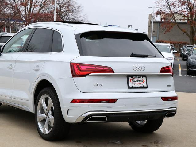 new 2025 Audi Q5 car, priced at $58,085