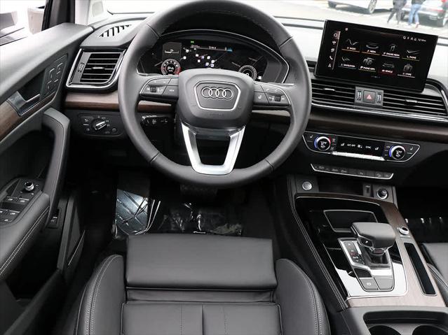 new 2025 Audi Q5 car, priced at $58,085