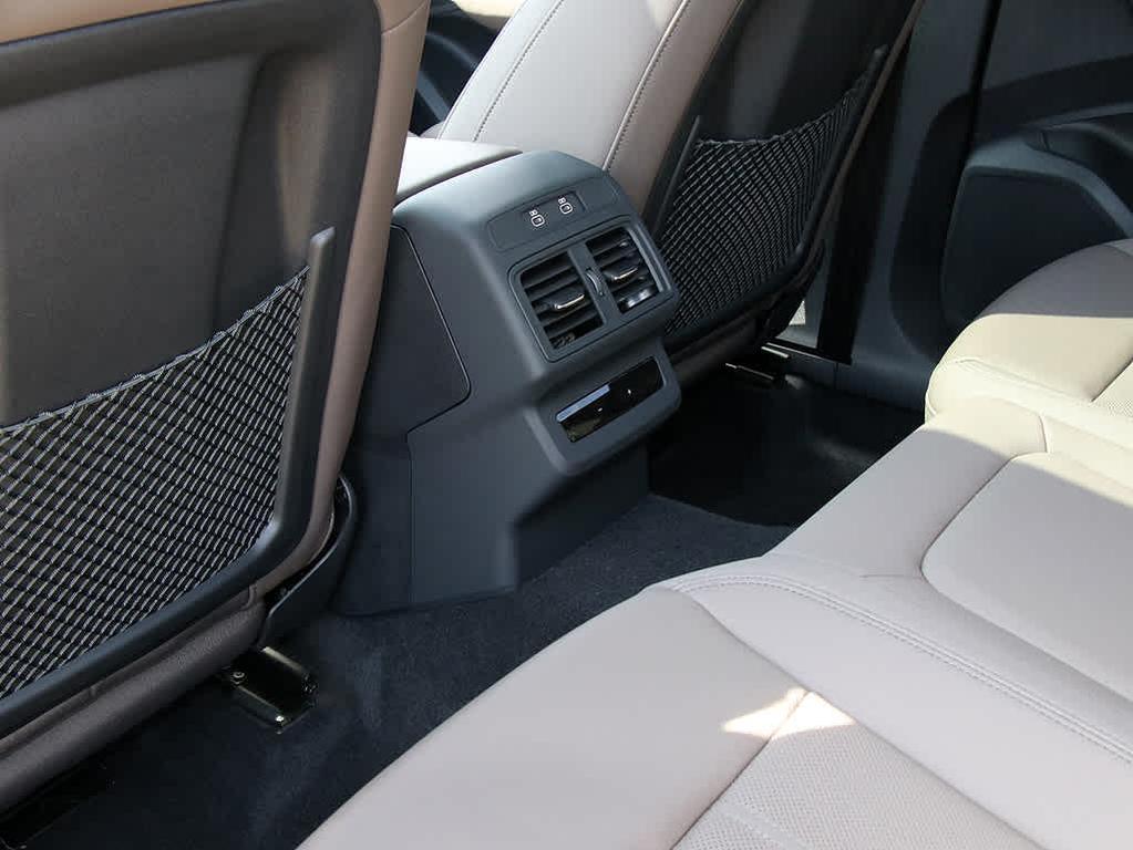new 2025 Audi Q5 car, priced at $59,348
