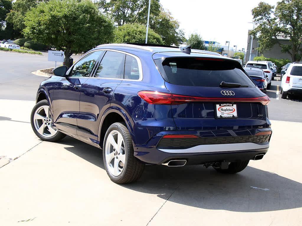 new 2025 Audi Q5 car, priced at $59,348