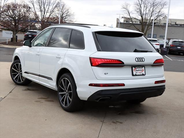 new 2025 Audi Q7 car, priced at $68,805