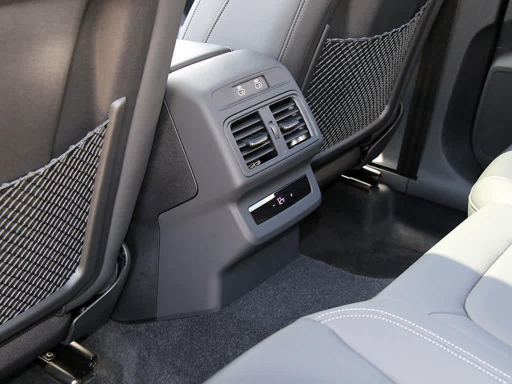 new 2025 Audi Q5 Sportback car, priced at $60,028